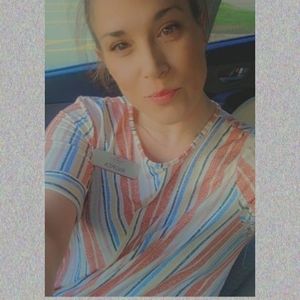 Meet your Posher, Andrea